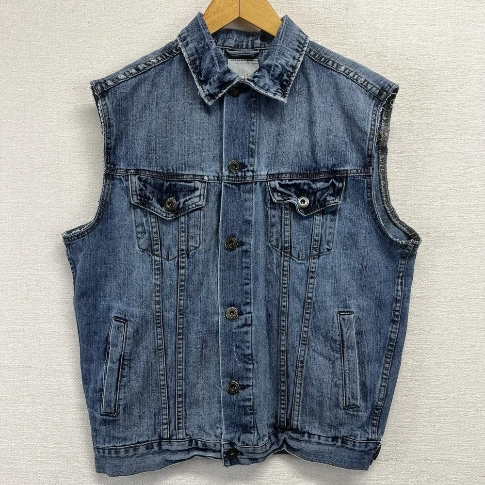Upcyled Reworked Denim Trucker Vest Womens L Cow Flowers Quilted Flower Raw Edge